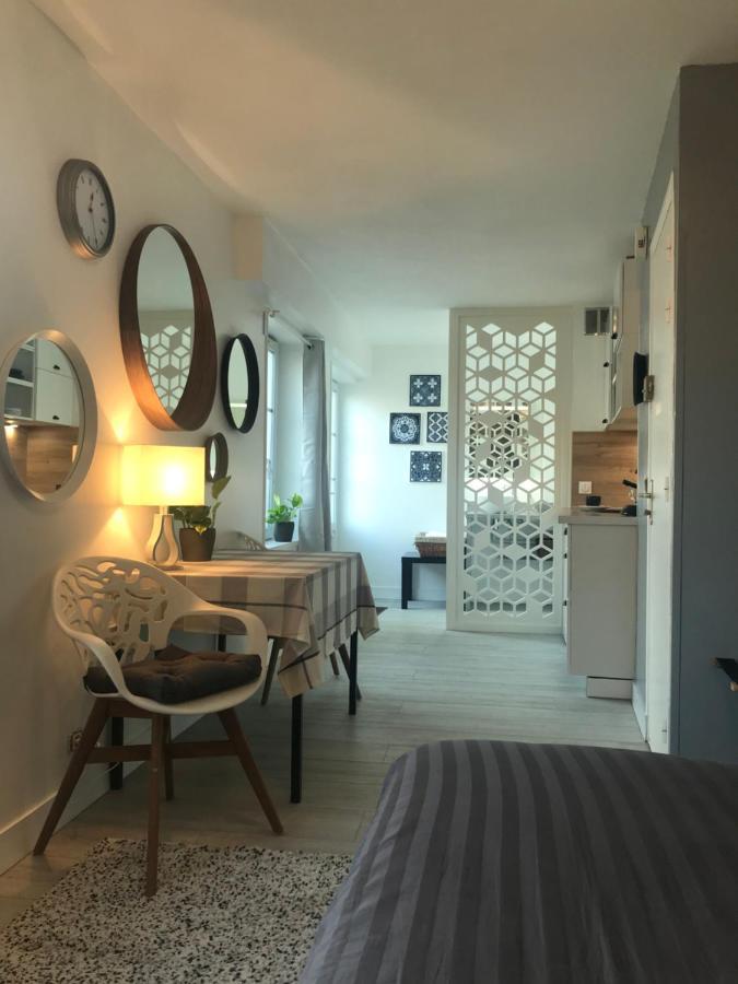 Maison Quatre Freres Louviers Εξωτερικό φωτογραφία
